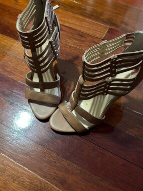 Jessica Simpson Tan Strappy Gladiator High Heel Sandals